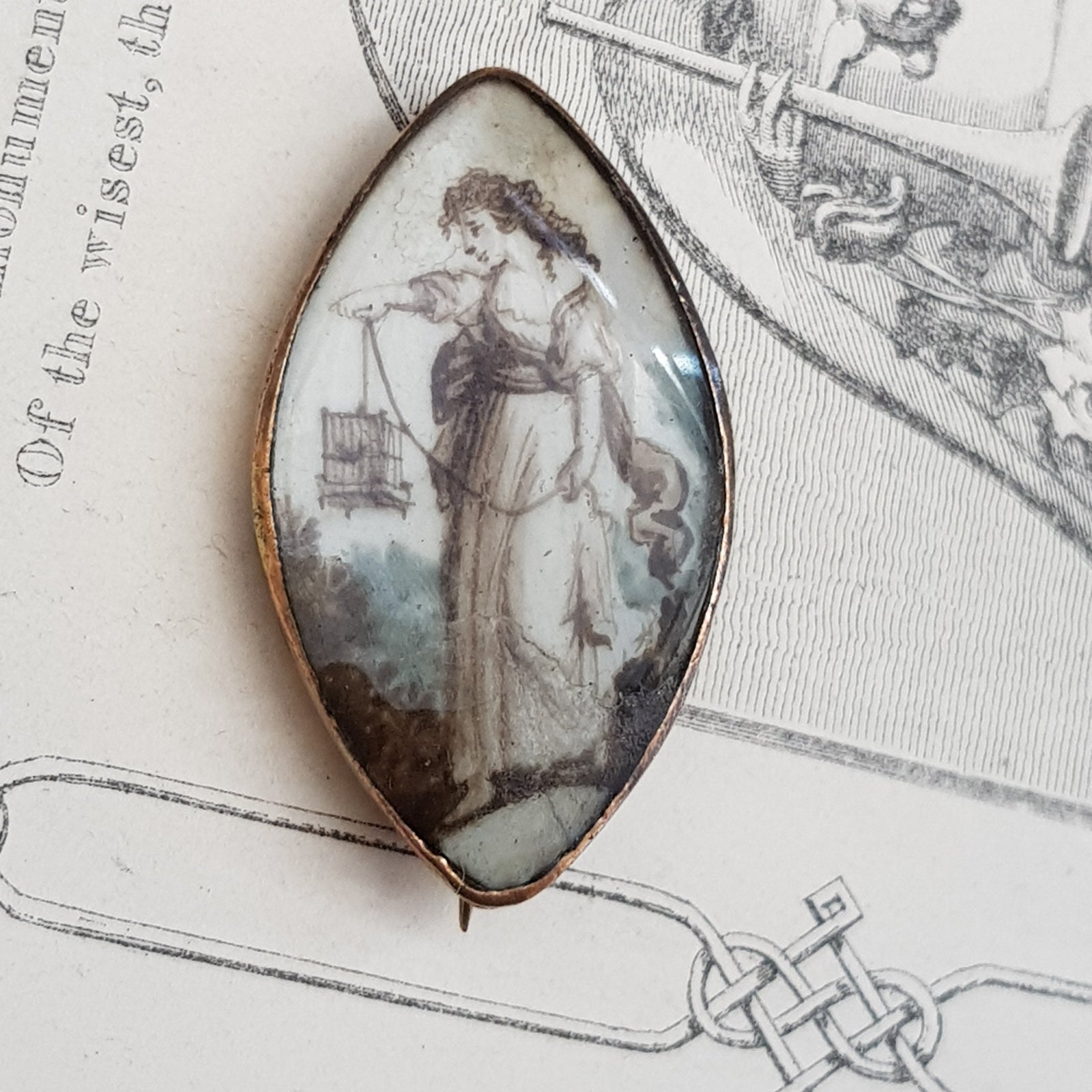 Mourning Jewellery: A History of Grief and Elegance