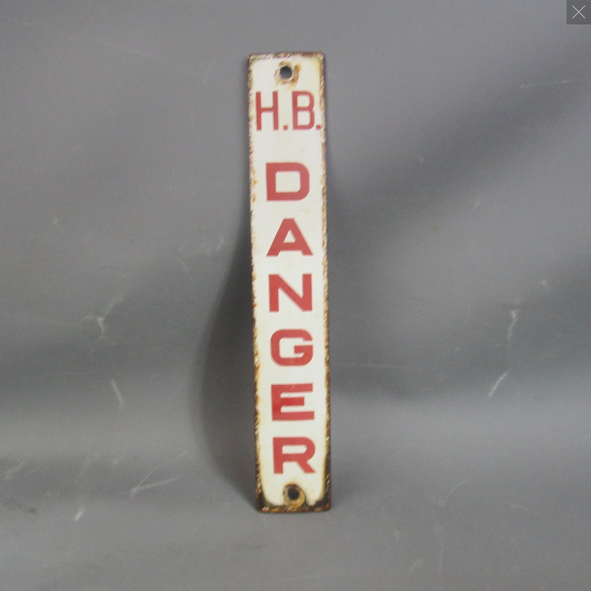 Antiques are hard to find? Antique shops even harder!