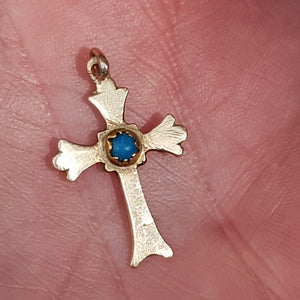 9k 9ct Gold Turquoise Cabochon Budded Cross Pendant Antique Edwardian Circa 1910