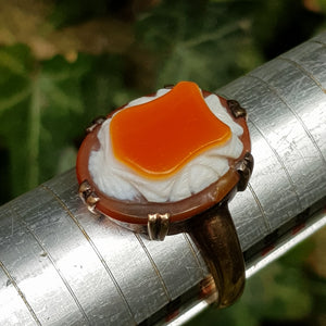 14k Gold Orange And White Agate Shield Ring Size U.K Y Rare Antique circa 1920