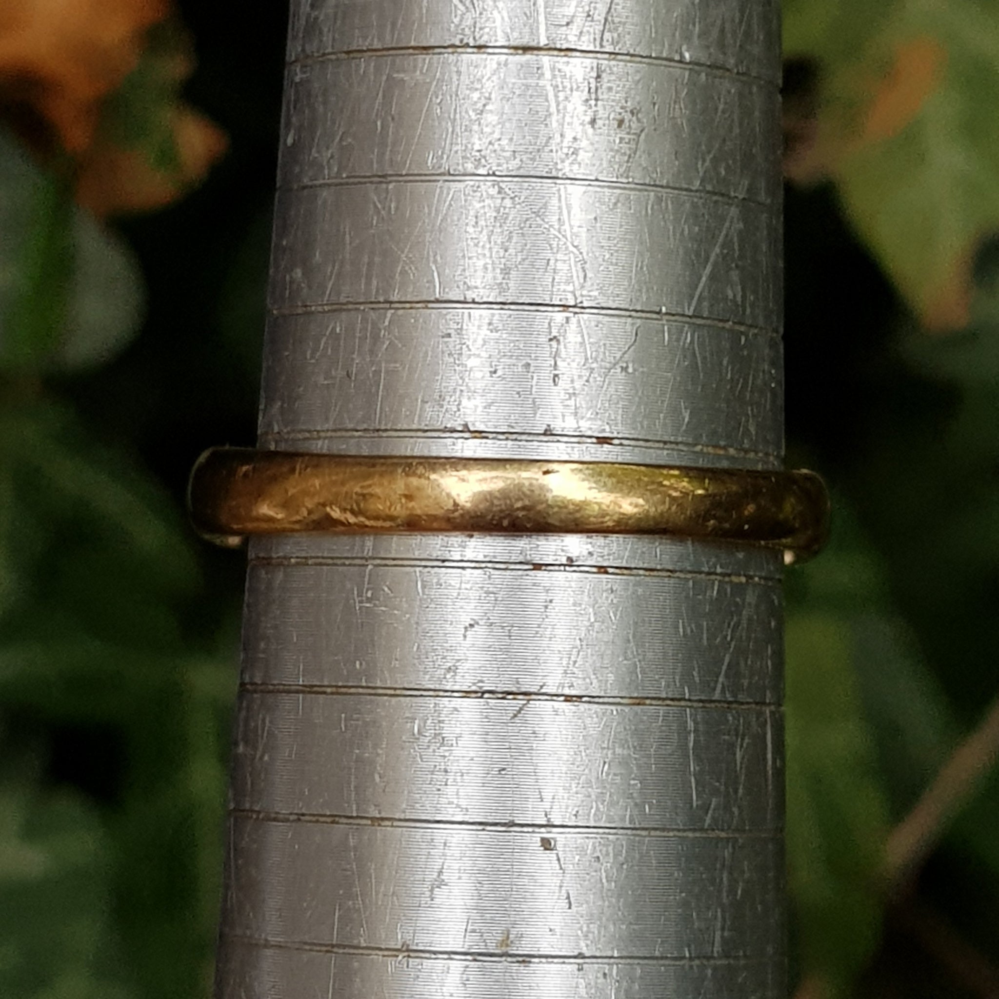14k Gold Orange And White Agate Shield Ring Size U.K Y Rare Antique circa 1920