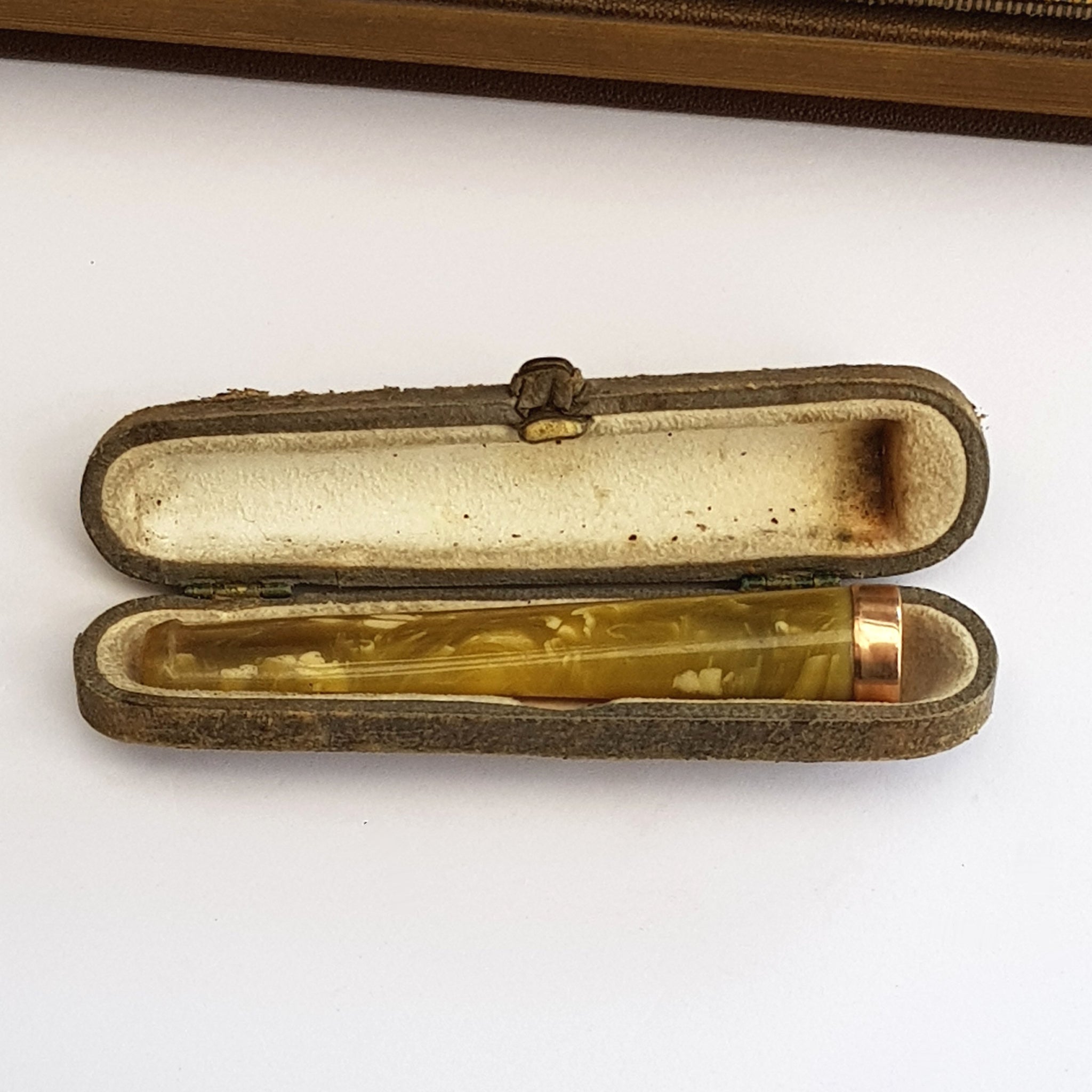 9k Rose Gold Mounted Celluloid Cheroot Holder In Case Antique London circa 1918