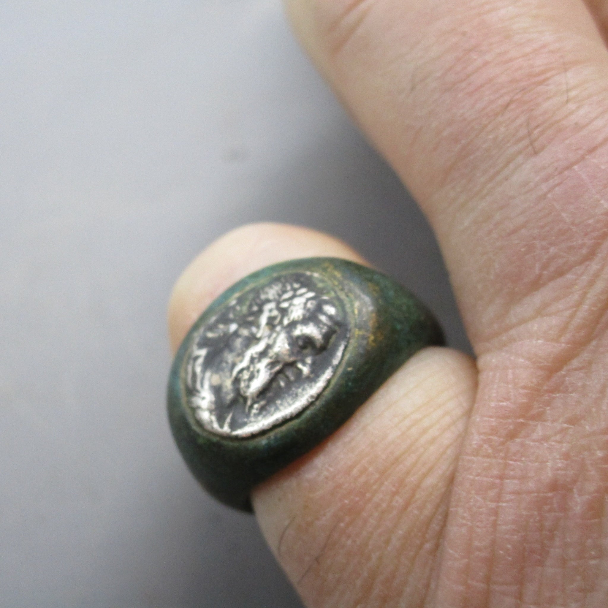 Exceptionally Rare Roman Bronze Ring Silver Coin Set Denarius Of Septimius Severus
