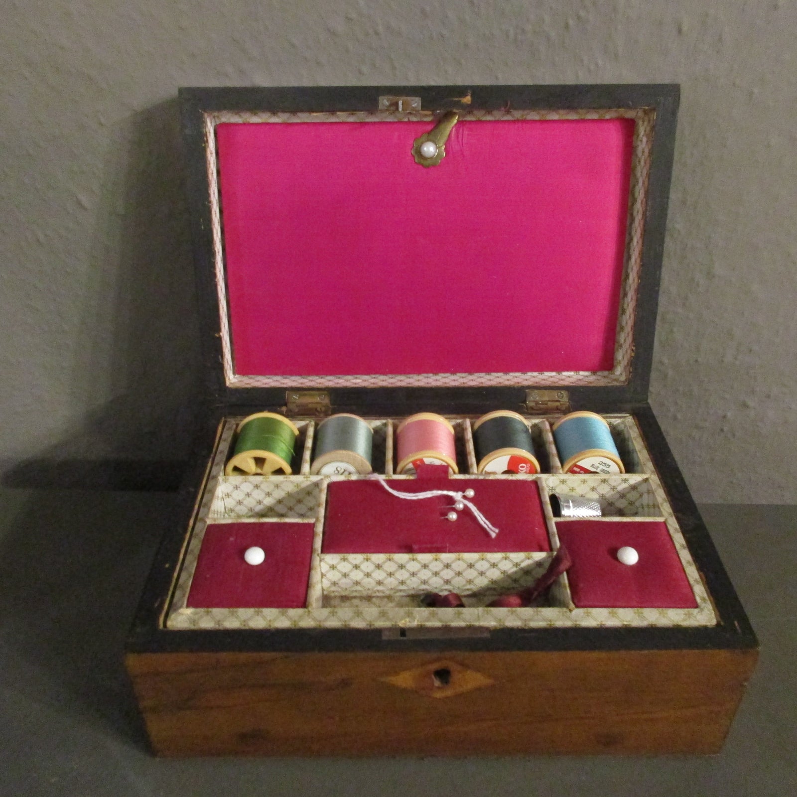 Meet The Dealer: How The Subject Can Deceive You!