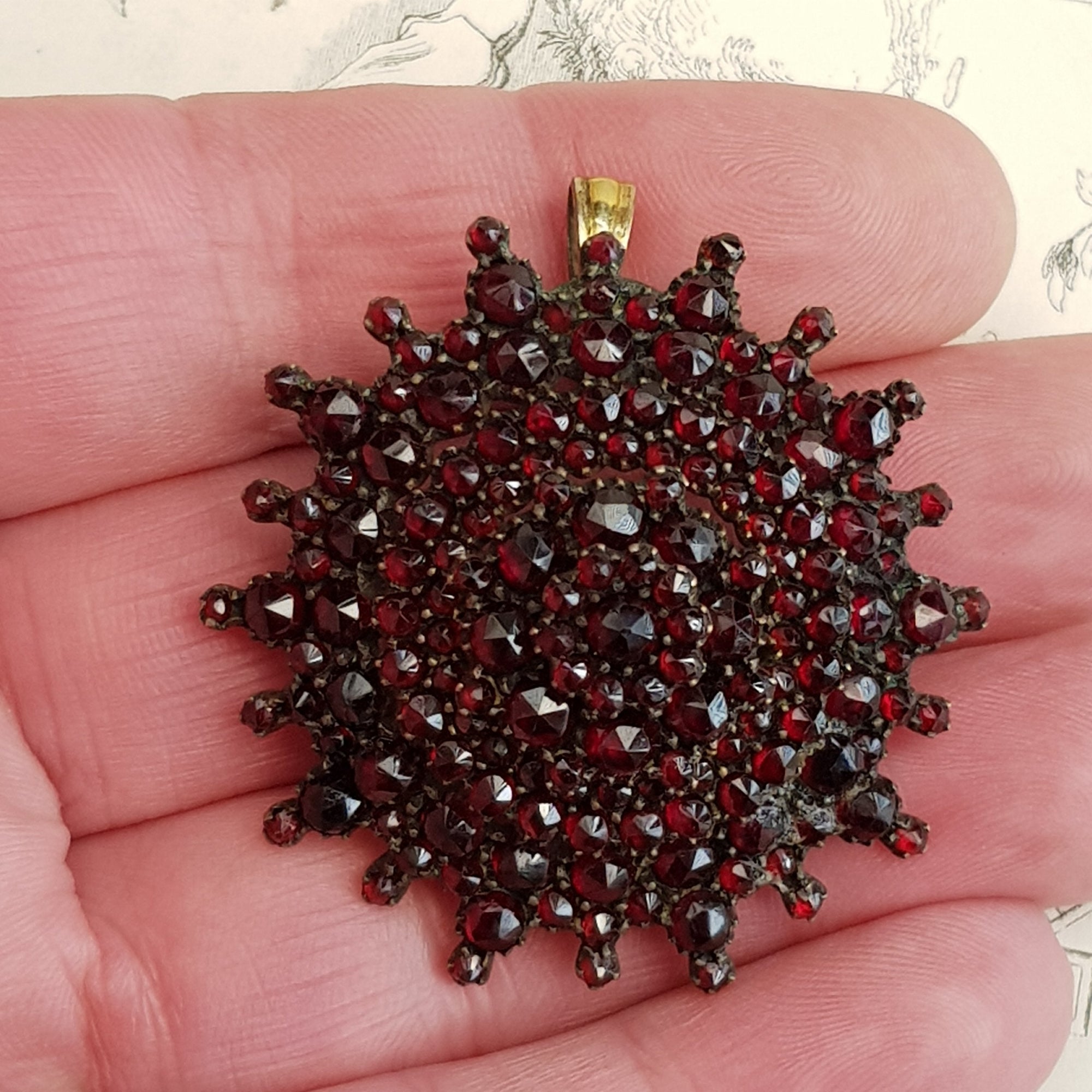 Garnets, are not just red.