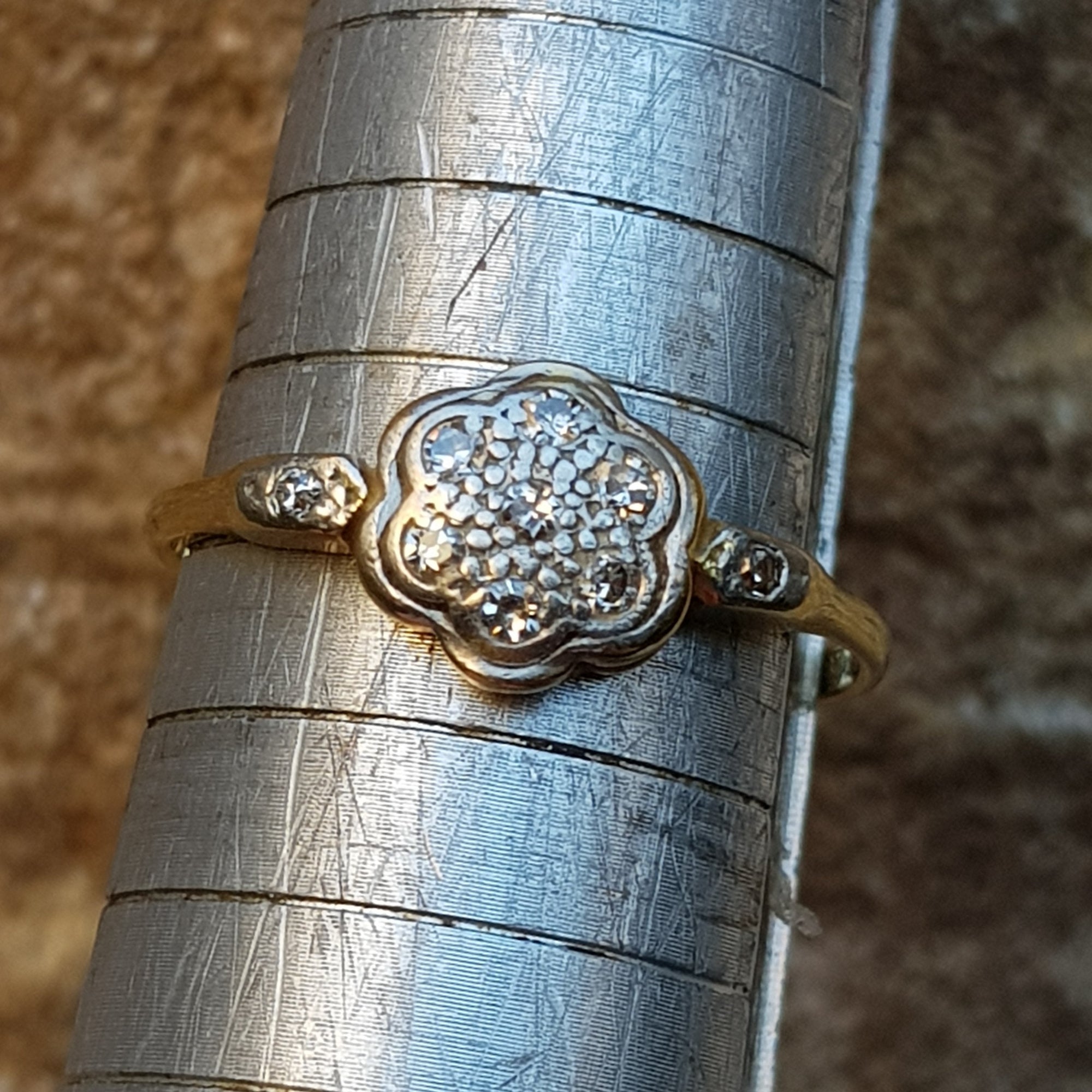 Make Your Lifestyle Tax-Deductible, have your cake and eat it !