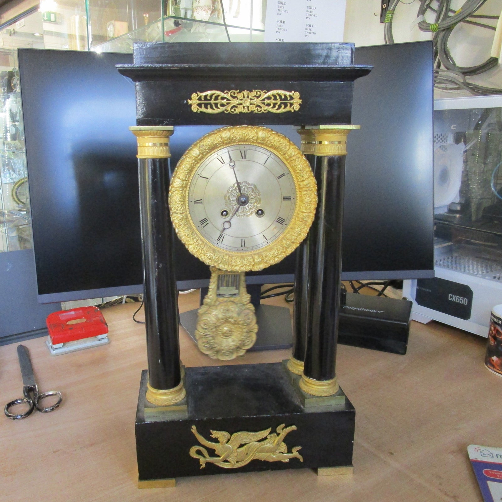 Clocks Forward — Time Is Your Most Valuable Asset