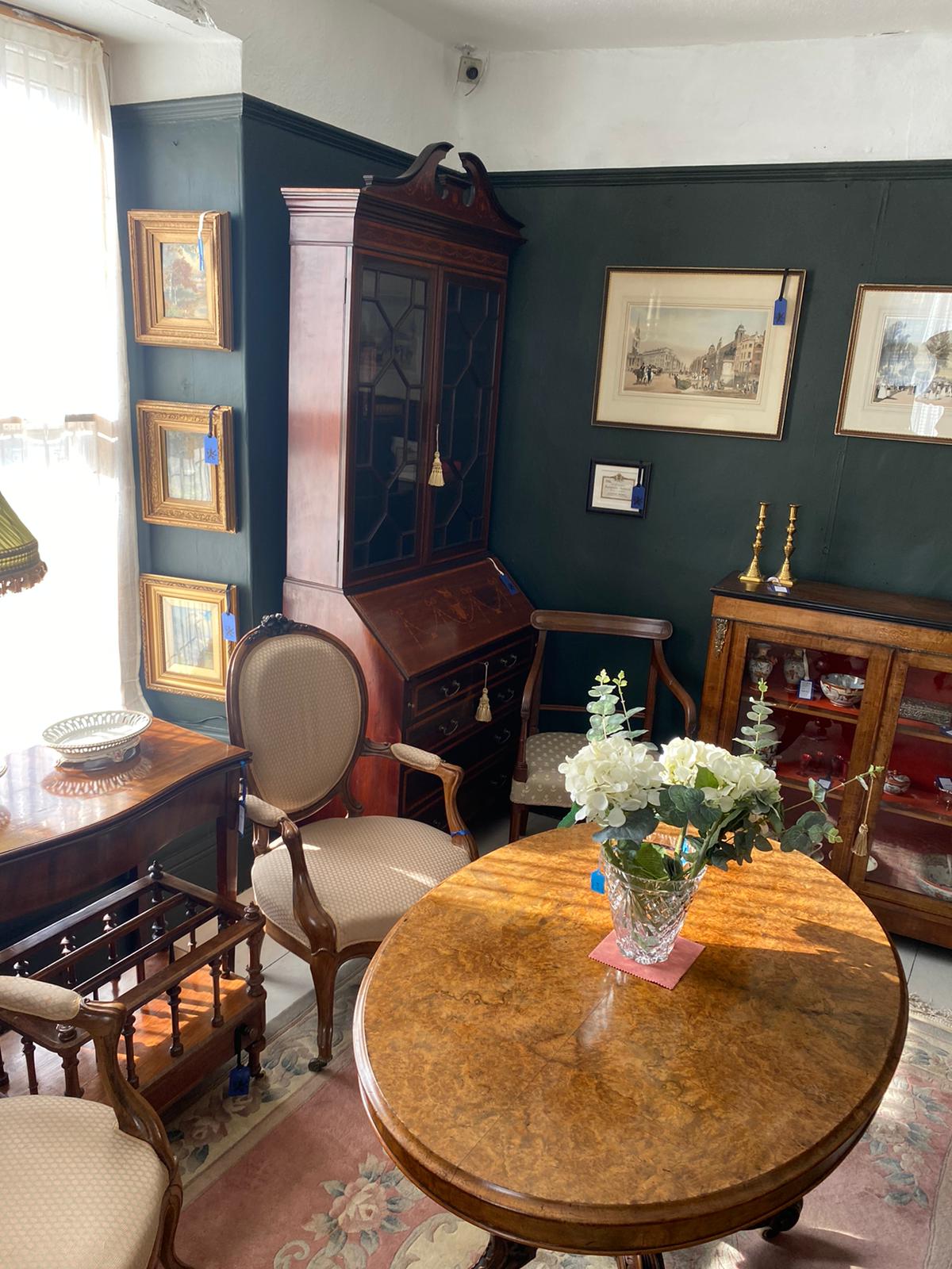 Thackham makes a spalsh @topbananaantiques