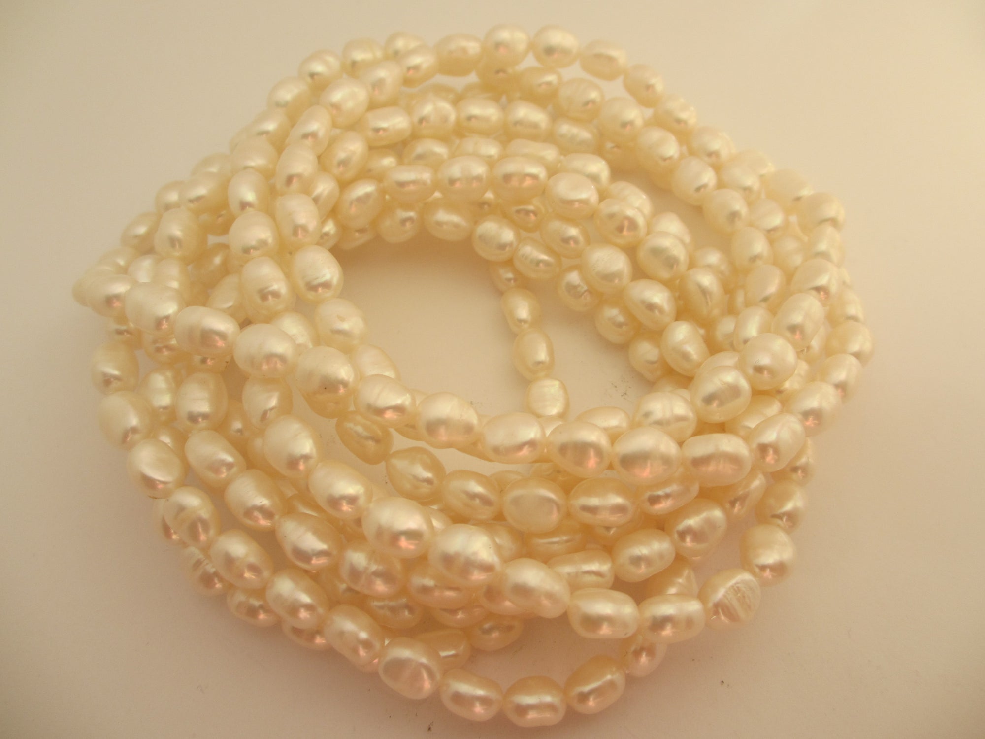 Pearl Necklace - the must have for 2020