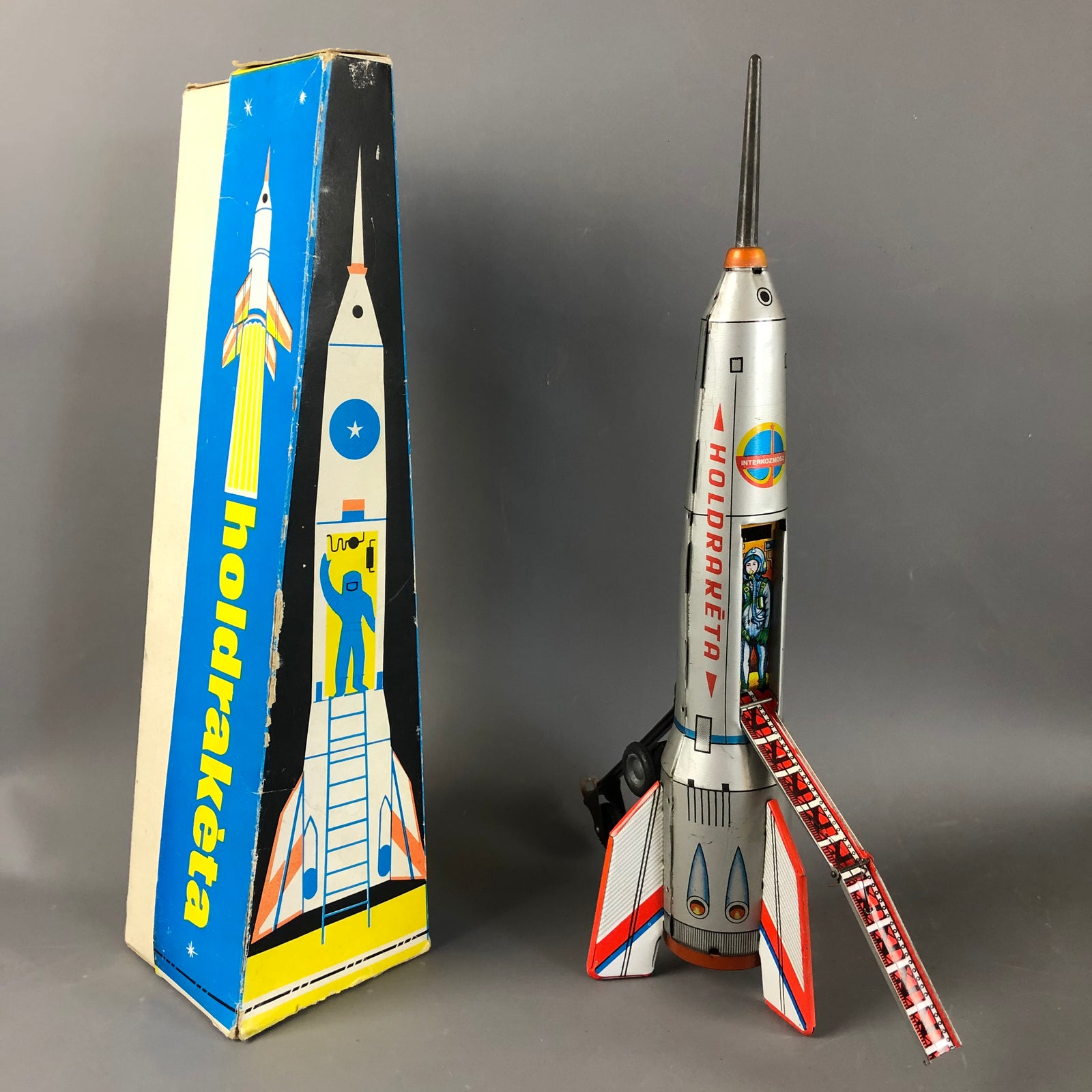 Collecting vintage & antique toys