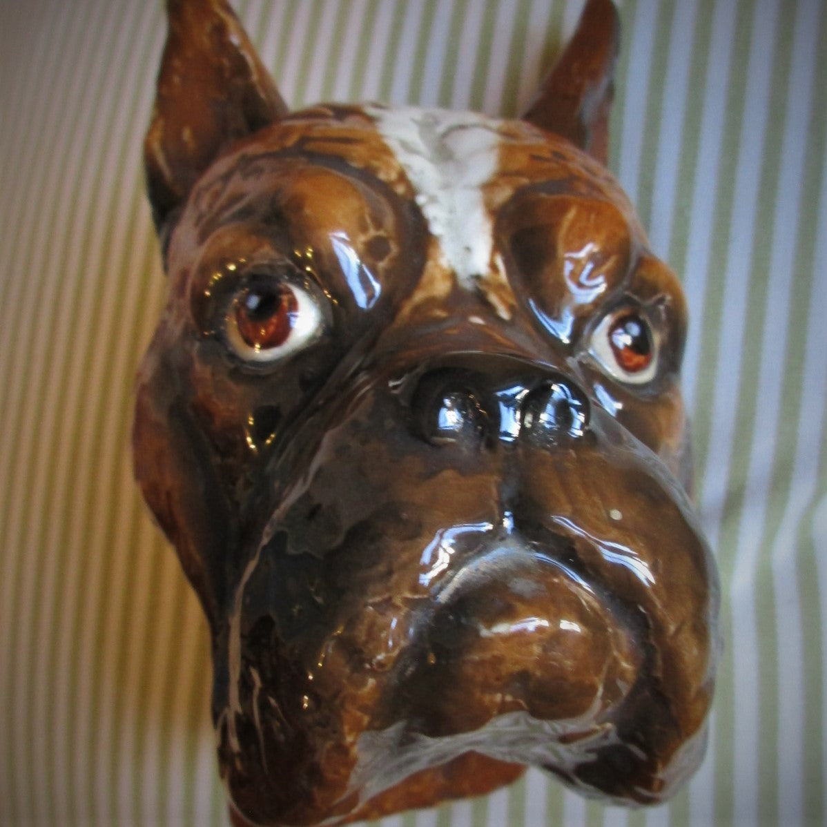 Australia Post: Question from a Keen Client in Austrialia who bought (but we can't send) a China Bowl