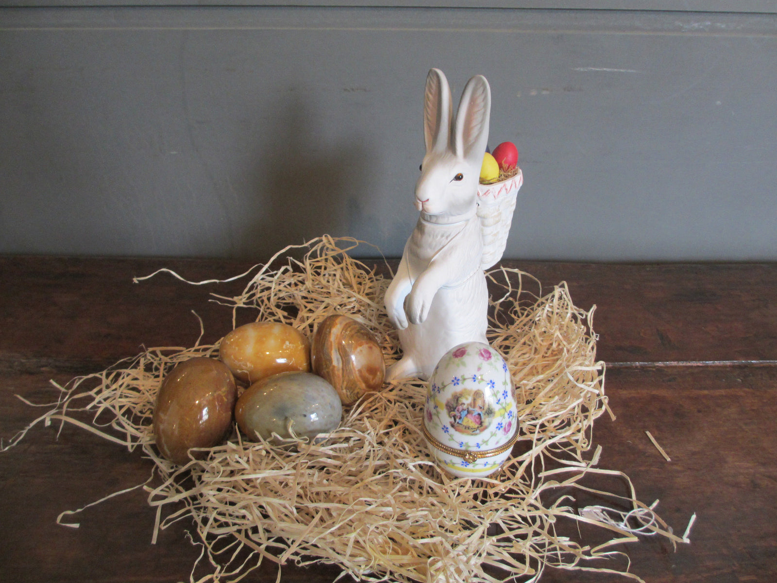 Happy Easter to all our customers.