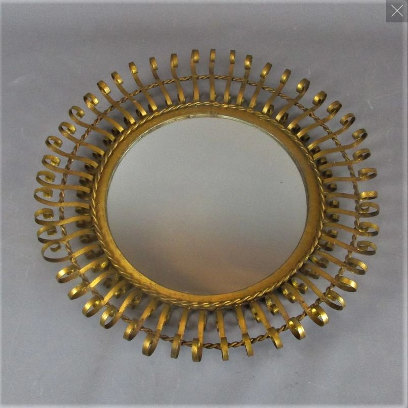 Mirror maketh man/woman & definitely maketh home