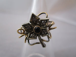 18K Gold Platinum Diamond And Sapphire Floral Ring Vintage c1980