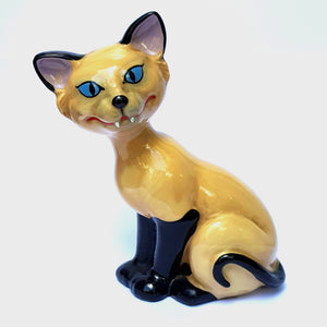 Wade Pottery Figure Of The Siamese Cat Am Walt Disney Classic Lady And The Tramp Vintage Circa 1950's