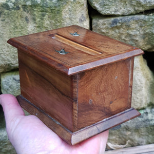 Superb Carved Olivewood Table Cigarette Dispenser Box Italy Ricrodo Sorrento Naples Circa 1910