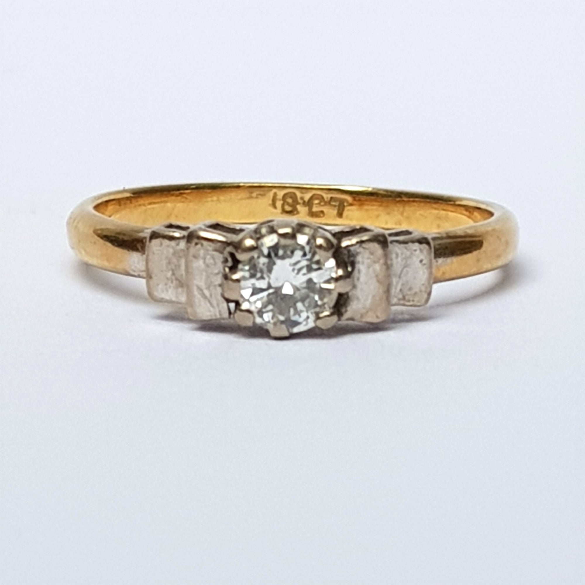 18k Gold Diamond Solitaire Ring Size U.K N Antique Vintage Art Deco circa 1920's