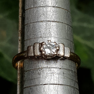 18k Gold Diamond Solitaire Ring Size U.K N Antique Vintage Art Deco circa 1920's