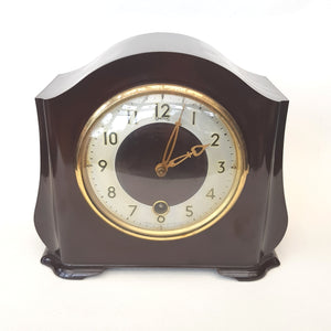 Smiths Brown Bakelite Mantle Pendulum Key Winding Clock GWO Vintage Retro circa 1940's