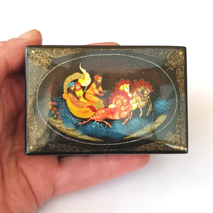 Horses And Sleigh At Night Hand Painted Papier Mache Snuff Box Antique Russian circa 1920