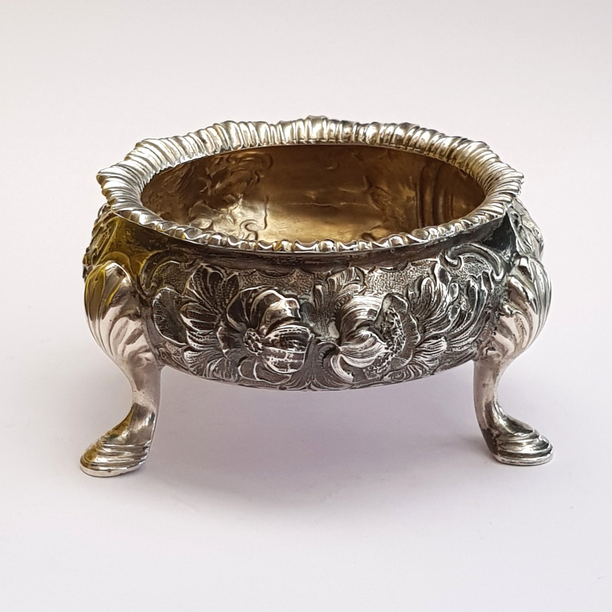 Large Sterling Silver Three Footed Floral Repousse Table Salt Antique Victorian London circa 1856