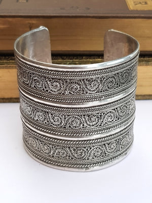 Continental Solid Silver Ornate Nautilus Pattern Cuff Bangle Antique circa 1880