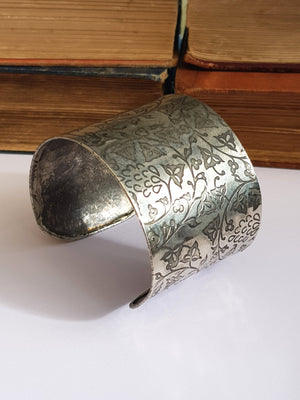 Solid Silver Ivy Leaf Engraved Cuff Bangle Antique 19th Century circa 1880