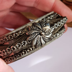 Jeweller Made Solid Silver Flower And Filigree Keyed Pattern Slave Bangle Antique circa 1910