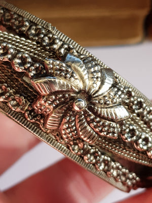 Jeweller Made Solid Silver Flower And Filigree Keyed Pattern Slave Bangle Antique circa 1910