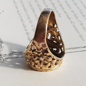 9k Gold Ring With 14k Gold 1 Taller Coin Setting Size UK M Vintage Birmingham circa 1978