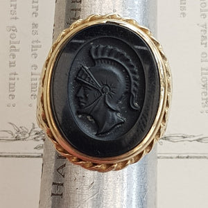 9k Gold Black Jet Roman Centurion Signet Ring Size UK O Vintage London circa 1971