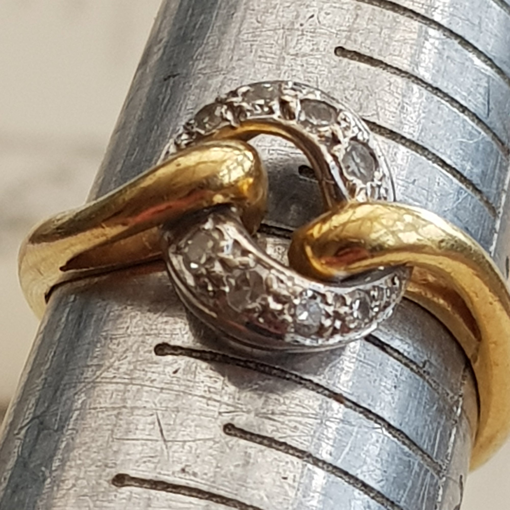 18k Gold Diamond Donut Lasso Ring Size U.K M Vintage London circa 1980