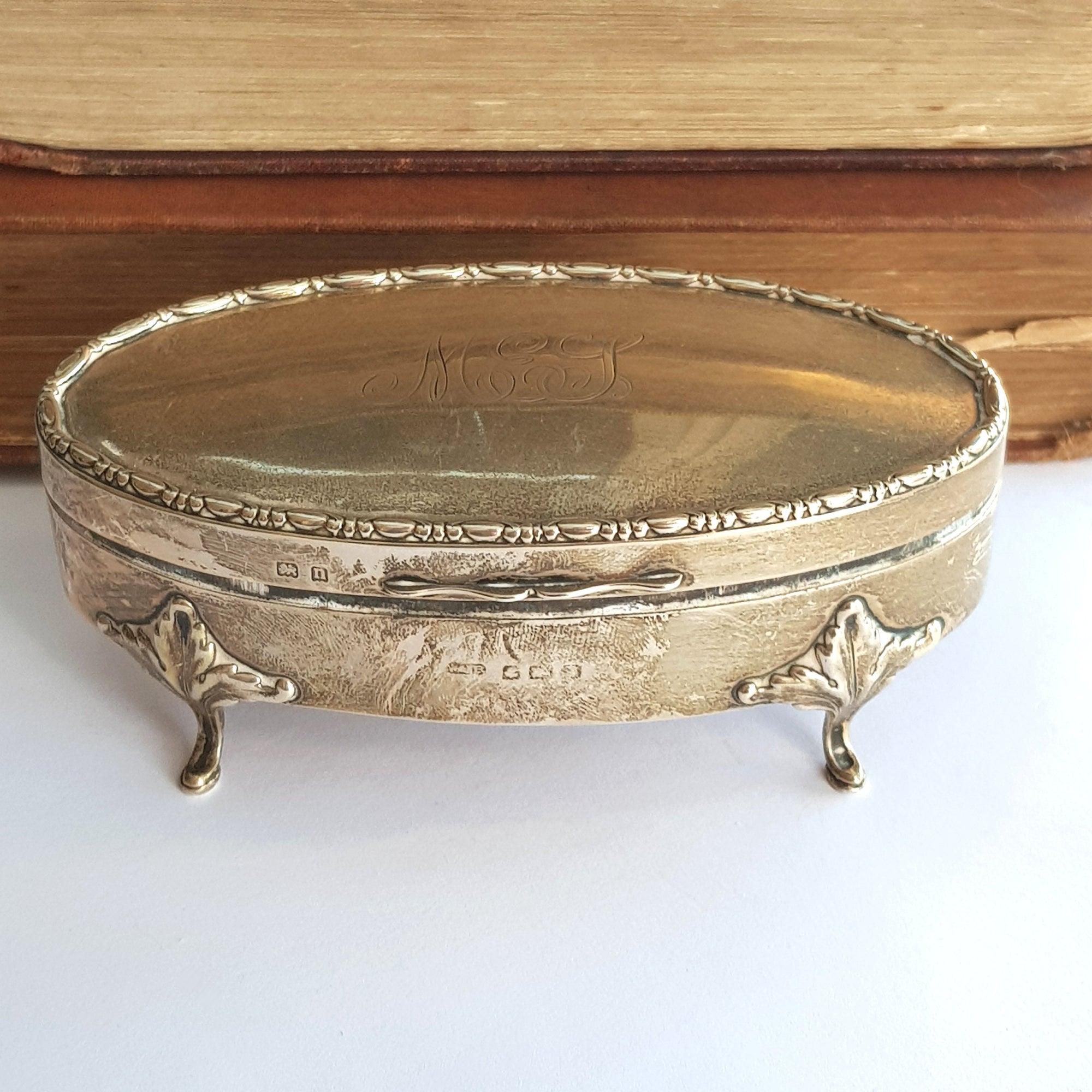 Sterling Silver Ornate Four Leaf Legged Lidded Trinket Box Antique Birmingham circa 1912