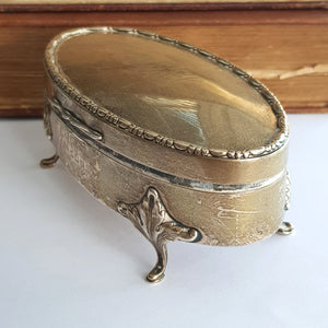 Sterling Silver Ornate Four Leaf Legged Lidded Trinket Box Antique Birmingham circa 1912