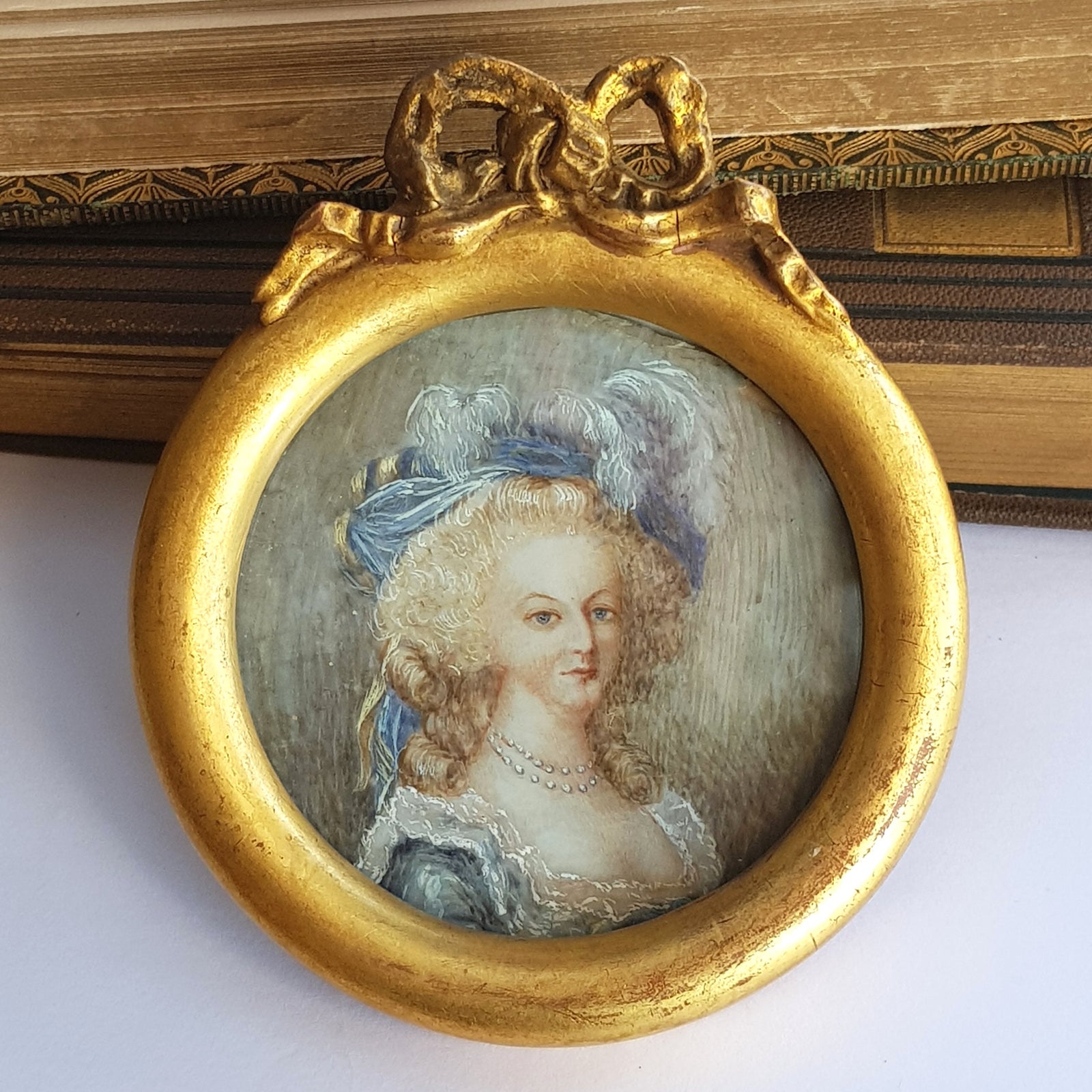 Superb Hand Painted Gouache Portrait Miniature Of Georgian Lady In Later Gilded Frame Antique circa 1790