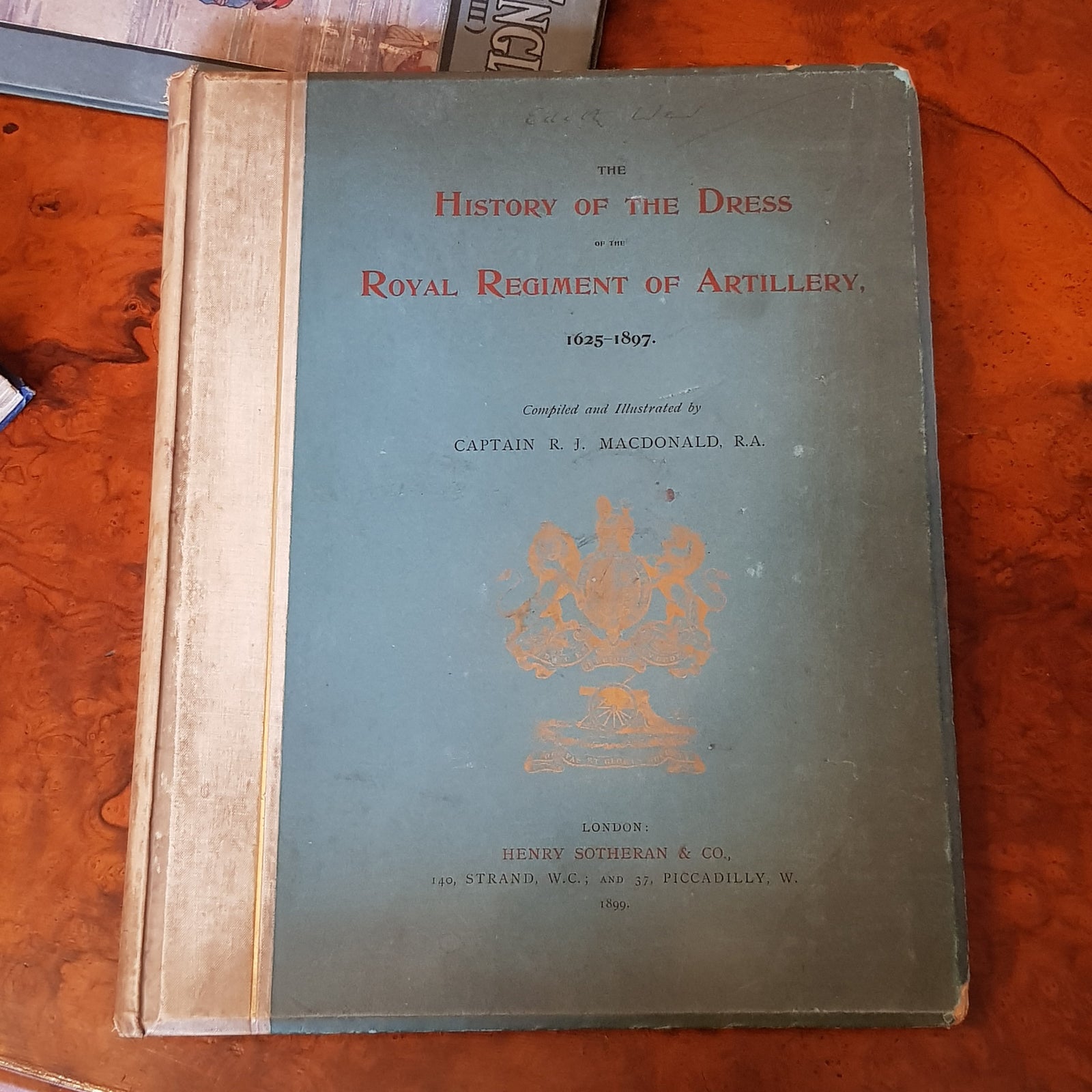 The History Of The Dress Of The Royal Regiment Of Artillery By Captain R J Macdonald Antique Circa 1899