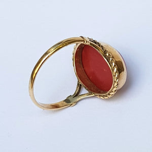 9k Gold Solitaire Coral Cabochon Ring Size UK O Antique Vintage Circa 1920's