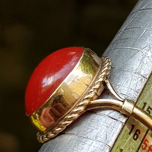9k Gold Solitaire Coral Cabochon Ring Size UK O Antique Vintage Circa 1920's