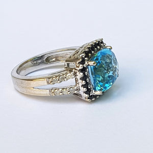 9k White Gold Topaz Sapphire And Diamond Cocktail Ring Size UK I 1/2 Circa 2000