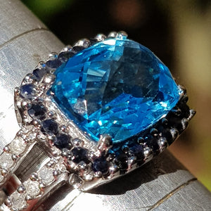 9k White Gold Topaz Sapphire And Diamond Cocktail Ring Size UK I 1/2 Circa 2000