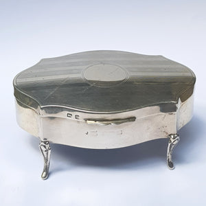 Sterling Silver Pin Stripe Patterned 4 Legged Trinket Box Antique Birmingham circa 1911