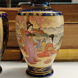 Japanese Pair Of Geisha & Garden Panel Hand Painted Satsuma Porcelain Vases Antique Meiji circa 1910