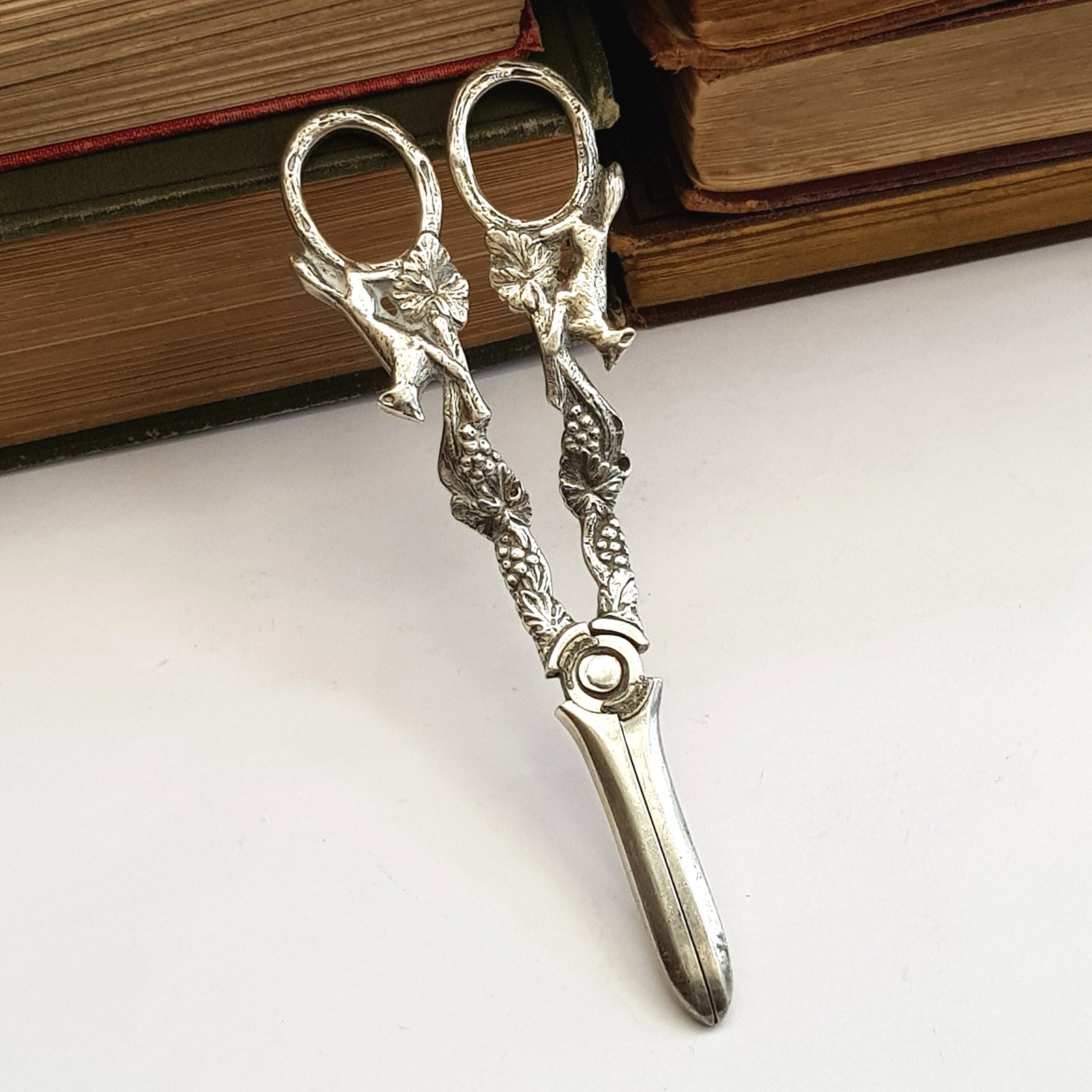 Pair Of Sterling Silver Running Fox On Bacchanalian Stem Grape Shears Vintage Sheffield circa 1959
