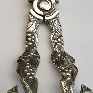 Pair Of Sterling Silver Running Fox On Bacchanalian Stem Grape Shears Vintage Sheffield circa 1959