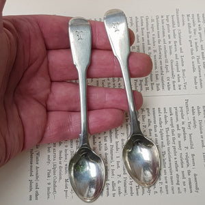 Sterling Silver Pair Of Fiddle Pattern Egg Spoons Antique Victorian London circa 1839