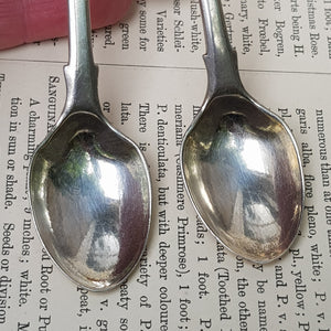 Sterling Silver Pair Of Fiddle Pattern Egg Spoons Antique Victorian London circa 1839