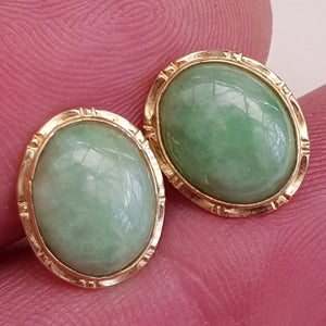 14k Gold Mounted Pair Of Apple Jade Cabochon Ear Studs Vintage circa 1960's