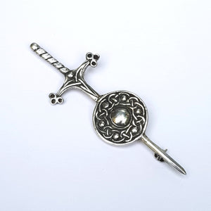 Sterling Silver Scottish Claymore Sword And Buckler Shield Brooch Vintage Edinburgh Circa 1973