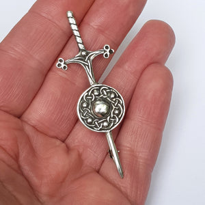 Sterling Silver Scottish Claymore Sword And Buckler Shield Brooch Vintage Edinburgh Circa 1973