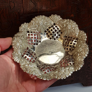 Sterling Silver Ornate Fretted Repousse Dish Antique Victorian Birmingham circa 1898